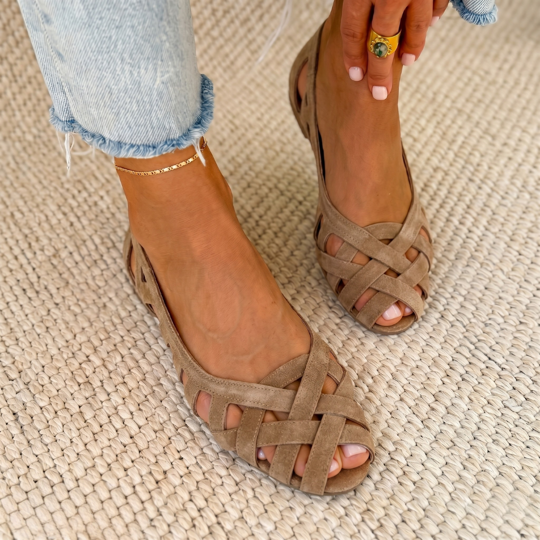 Emerie™ Lightweight Comfort Sandals
