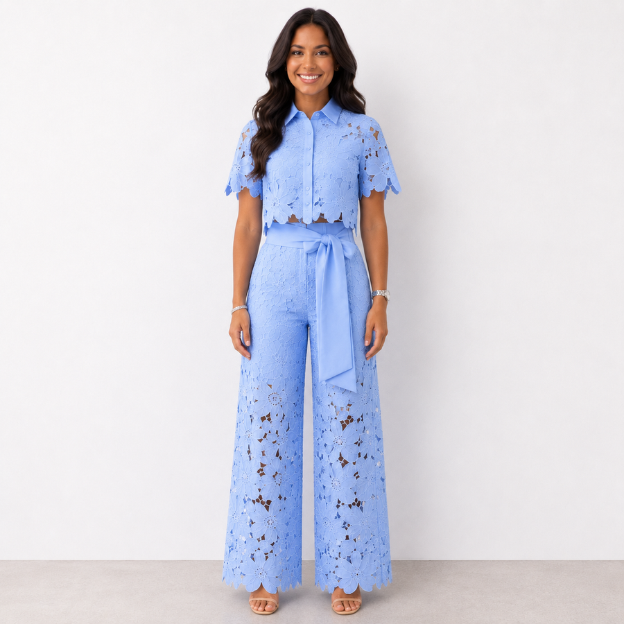 Reina™ Elegant Floral Lace Set