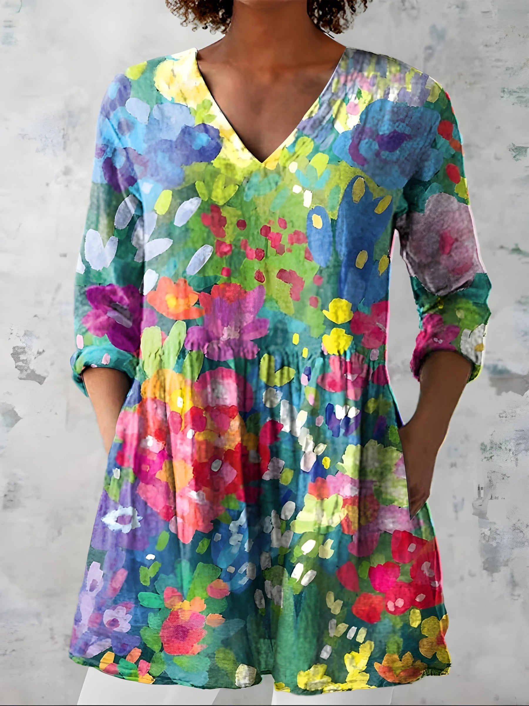 Willow| Long Blouse with V-Neck