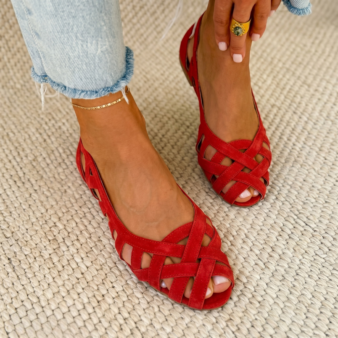 Emerie™ Lightweight Comfort Sandals