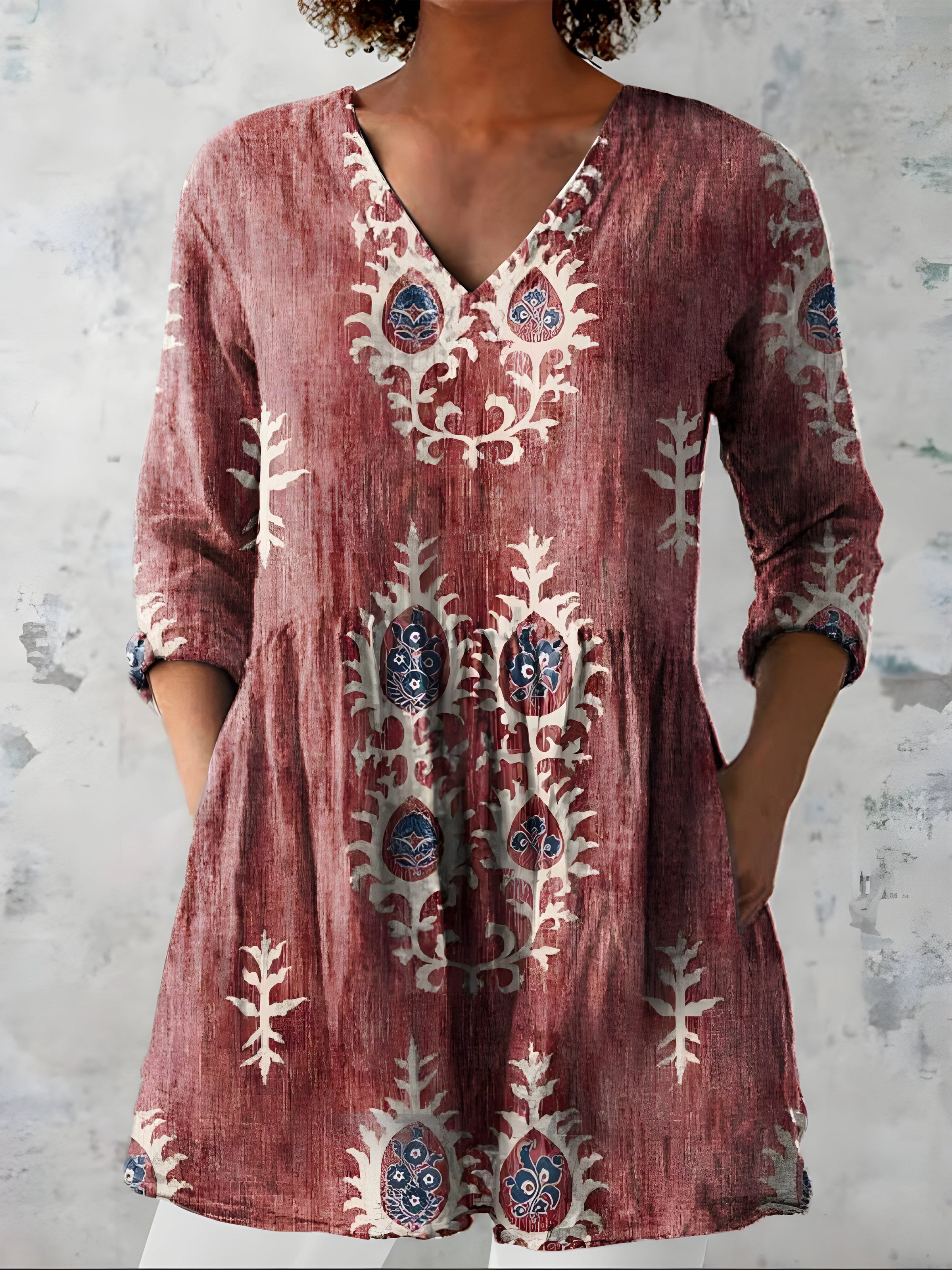 Everly | Long Blouse with V-Neck